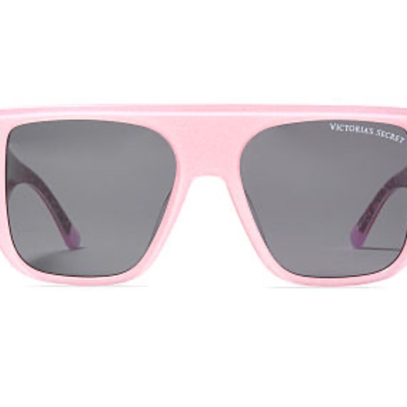 Victoria’s Secret Oversized Flat Top Sunglasses NWT